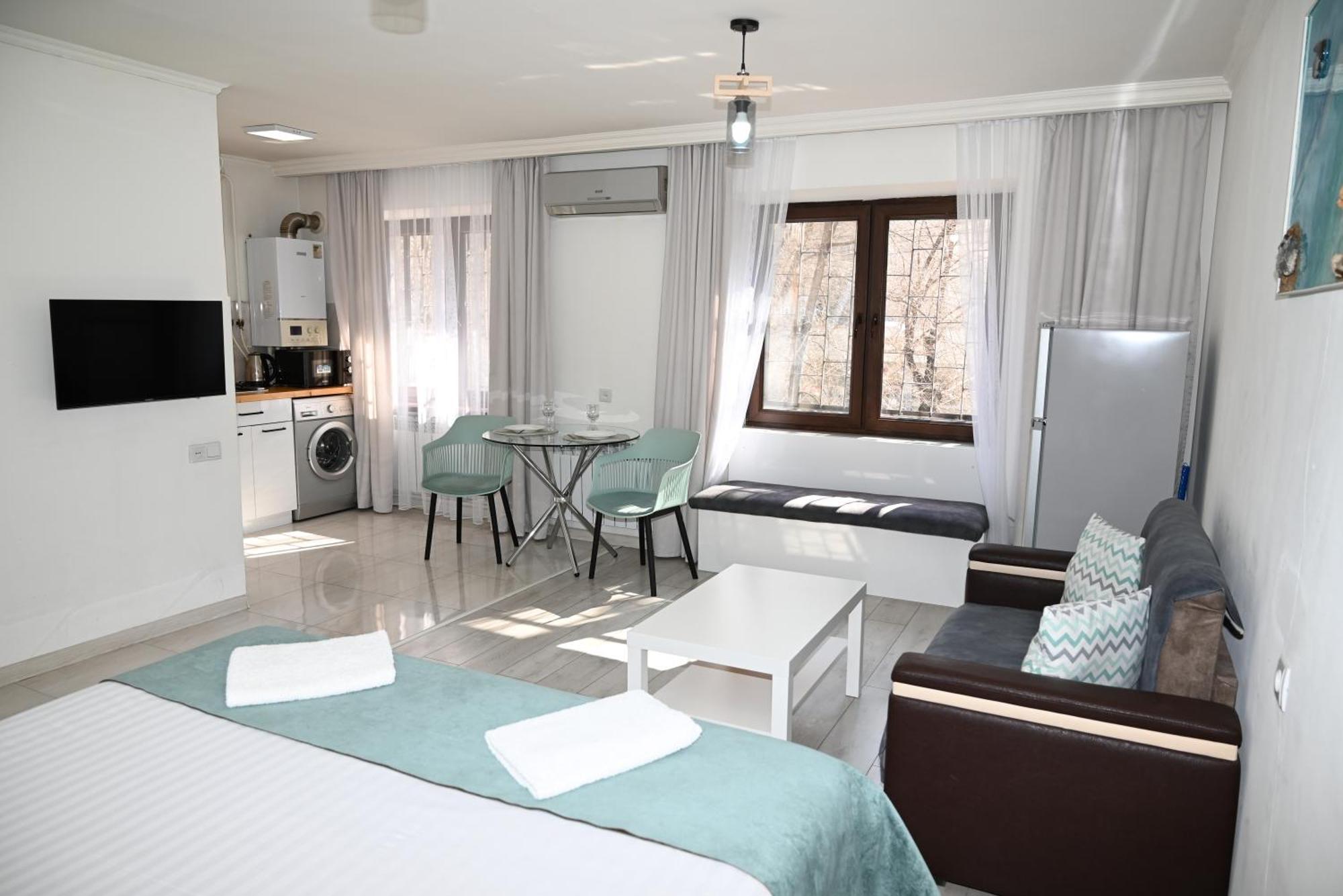 Cozy Apartment Near To The Metro H Kochar 19 耶烈万 外观 照片